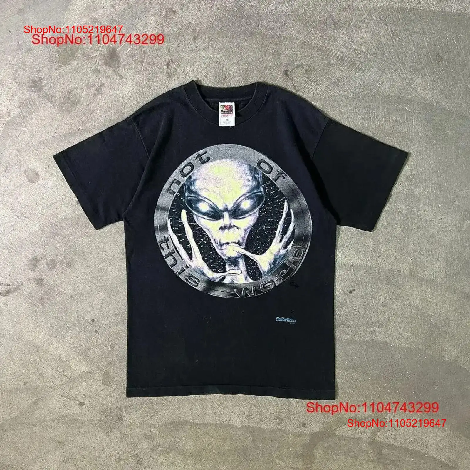 Vintage Fashion Victim - Fashion Victim Alienof This World T