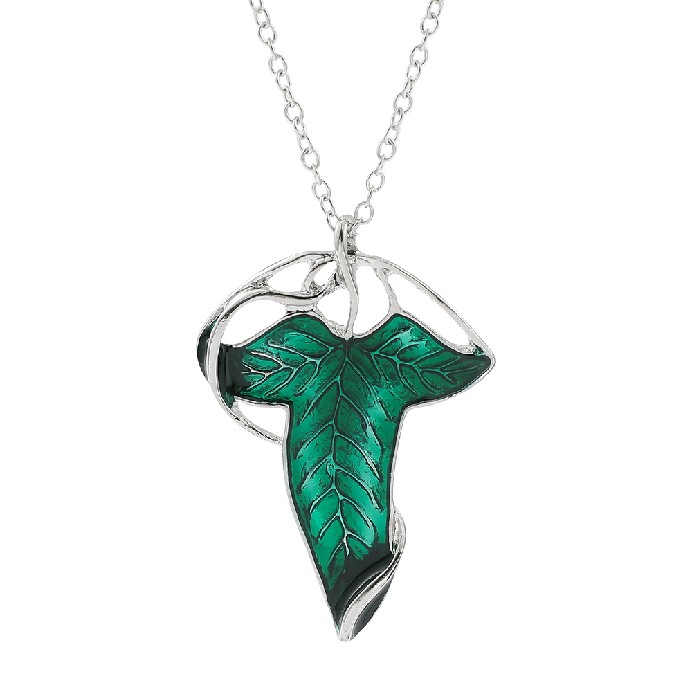 Vintage Fashion Stores - Vintage Green Leaf Pendant Necklace Exquisite