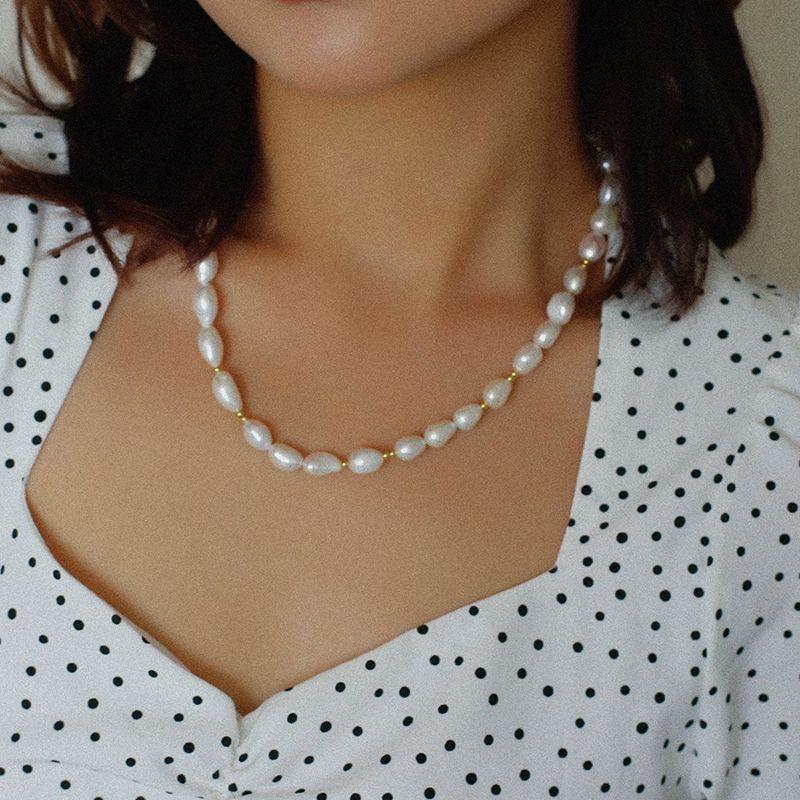 Vintage Fashion Runway - Brass Real Natural Frewater Baroque Pearl