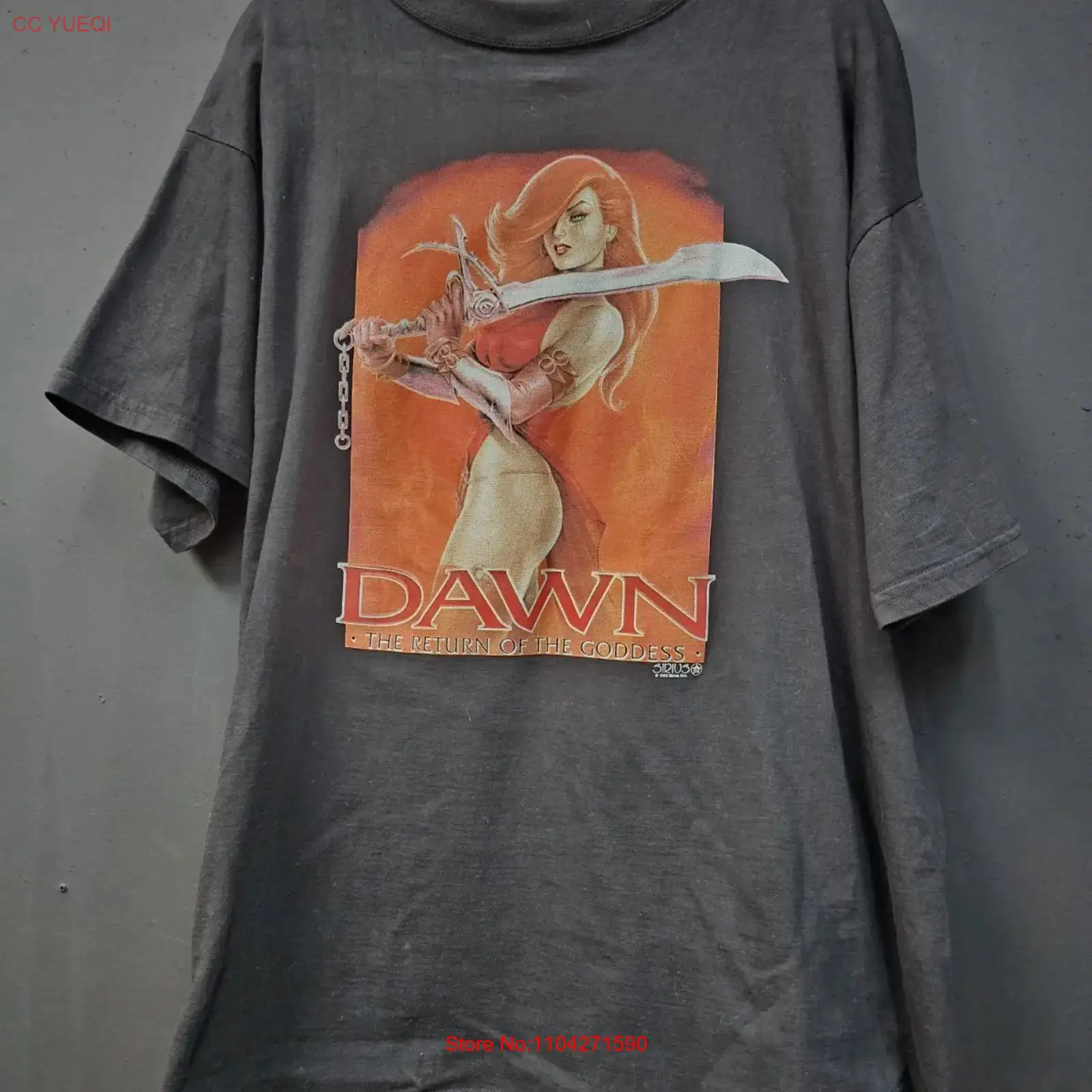 Vintage 1990s Dawn T Shirt Siz - Vintage Fashion Victim recension och pris
