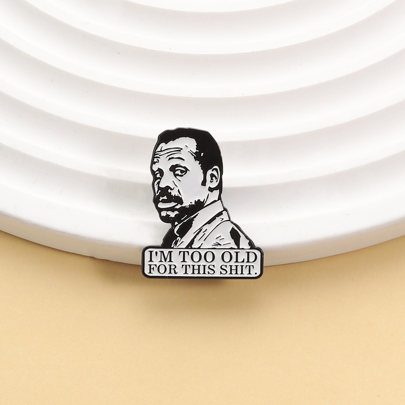 TV Movie Character Enamel Pins - Vintage Fashion Quotes recension och pris