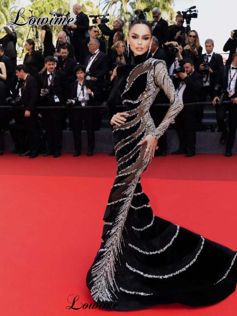 High Fashion Black Celebrity D - Vintage Fashion Runway recension och pris