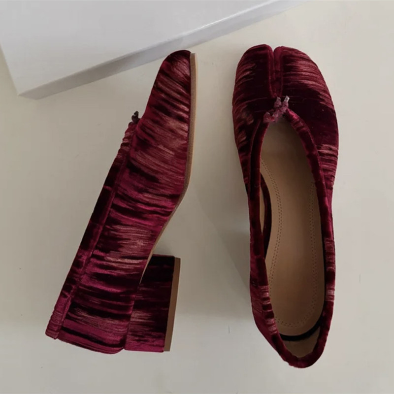 Fashion Pleated Designer Flann - Vintage Fashion And Design recension och pris