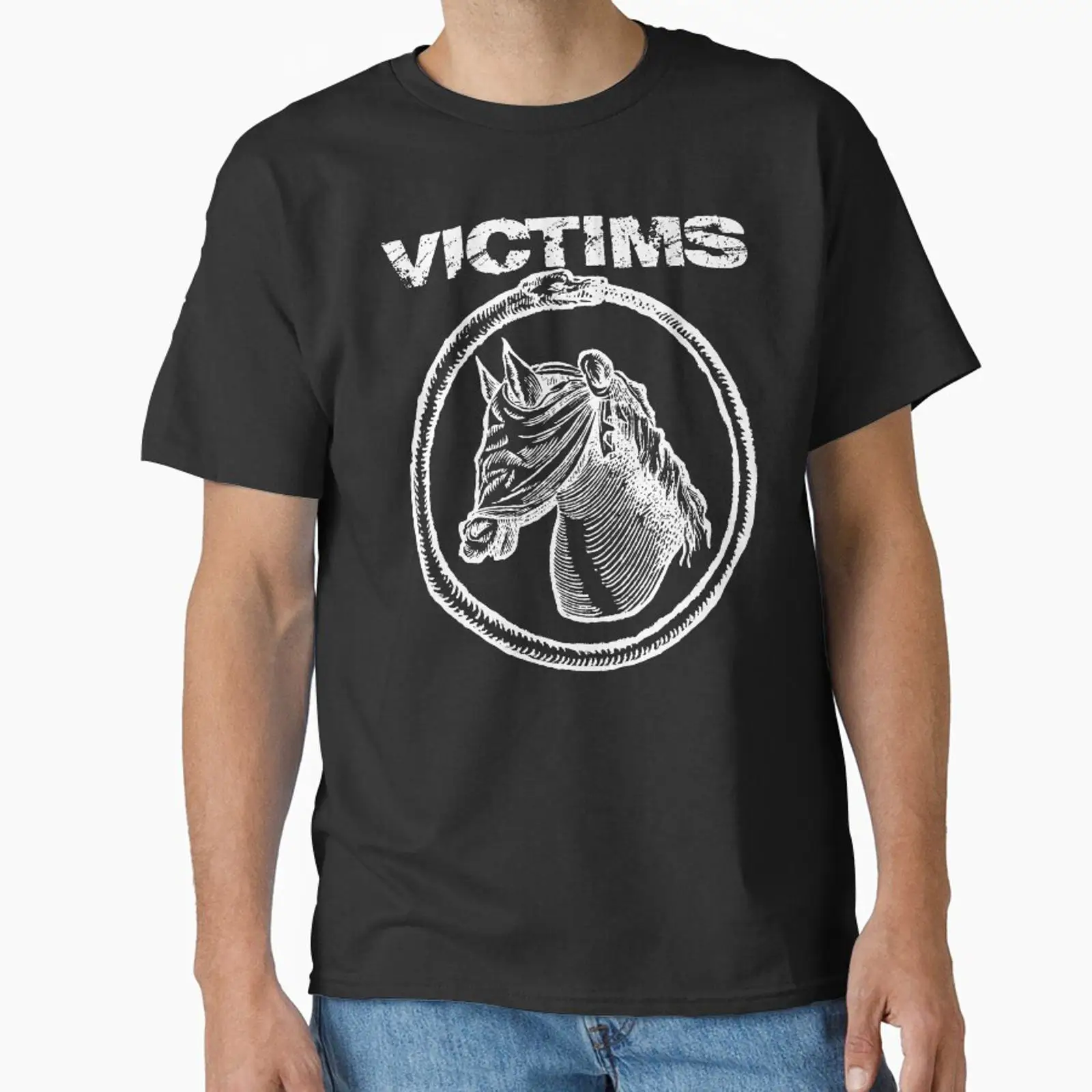VICTIMS HORSE Classic T Shirt  - Vintage Fashion Victim recension och pris
